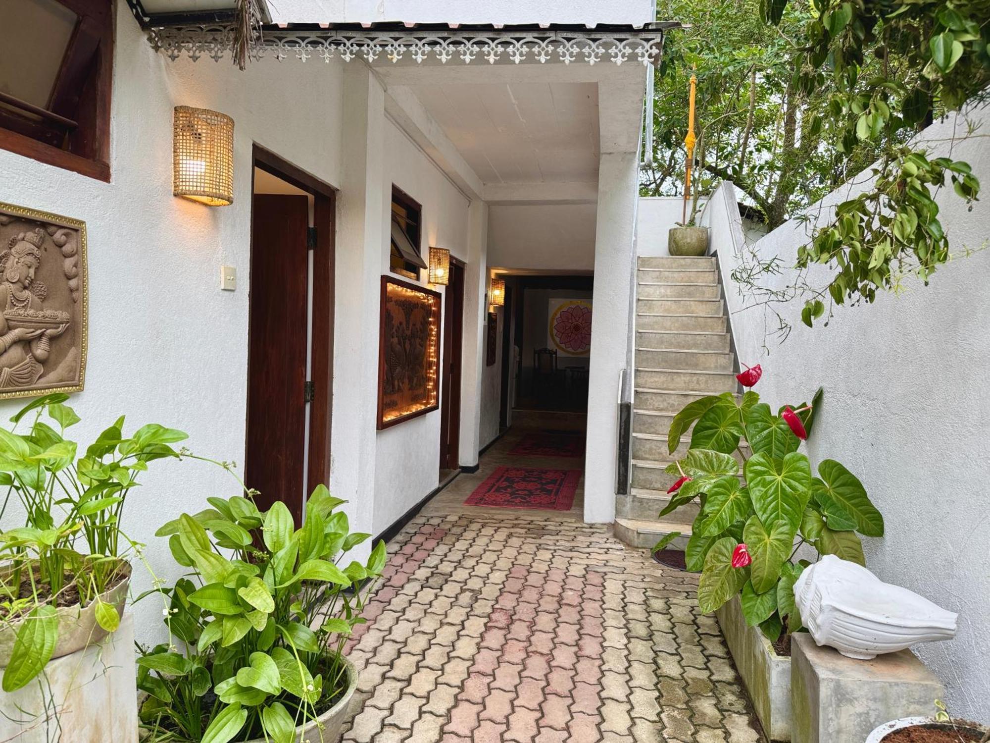 Swastha Ayurveda Villa Hikkaduwa Eksteriør bilde